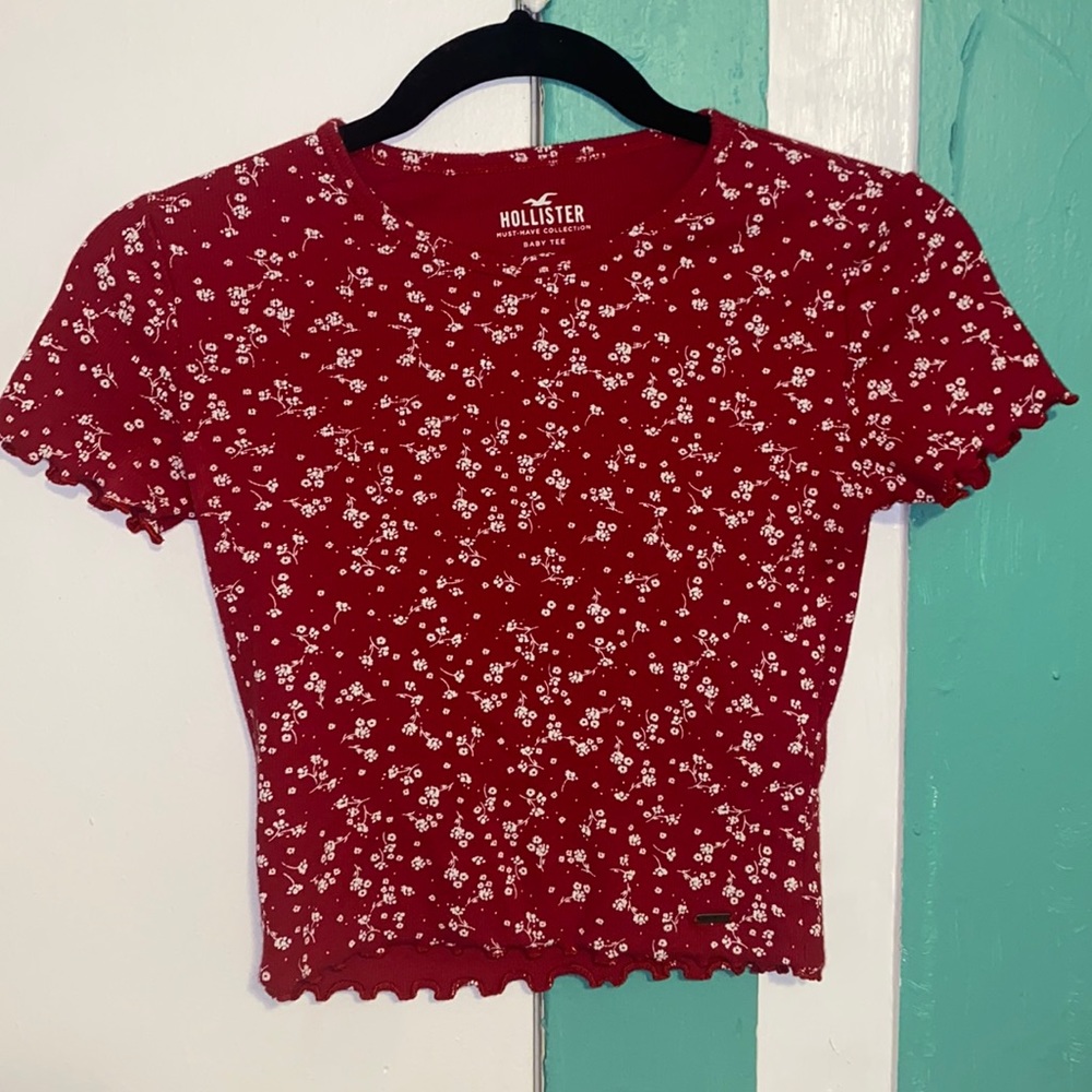 Red flower Hollister crop top
